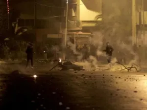اعتقالات بالجملة في تونس عقب أحداث شغب ليلية مجهولة الأسباب