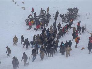 عشرات القتلى في انهيارين ثلجيين في شرق تركيا