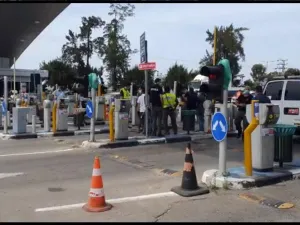رميا بالرصاص.. استشهاد فلسطيني اثناء تواجده في مستشفى اسرائيلي للعلاج