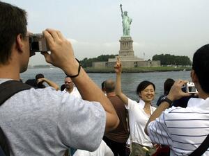 2.9 million Chinese travelers visited the United States in 2018, down from 3.2 million in 2017.