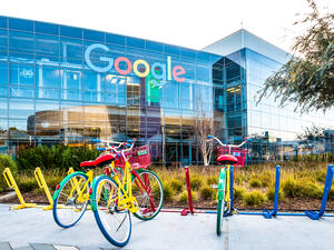 Deutsche Bank to Sign Multi-Year Contract with Google
