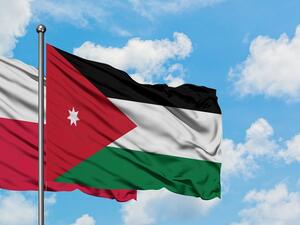 The two ministers signed a memorandum of understanding (MoU) exempting Jordanian and Polish holders of diplomatic passports from entry visas to either country