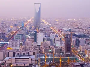 السعودية تعلن نجاح تسعير السندات الدولية بـقيمة 5 مليارات دولار