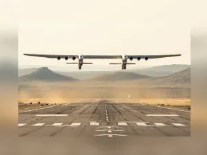 The Stratolaunch aircraft is a mobile launch platform that will enable airline-style access to space that is convenient, affordable and routine. 
