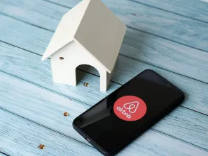 Airbnb, Singapore Join Hands to Promote Tourism
