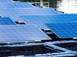 PVH Europe Centre Cover Its Roof with World's Most Powerful Solar Roof 