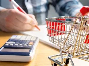 ارتفع المؤشر الشهري العام لأسعار المستهلك في شهر يونيو 2019 مقارنة بشهر مايو 2019 بنسبة 0.10%