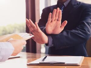 Can't Recover Loans From People In Dubai? Here's What To Do