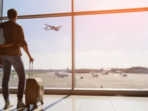 السفر الجوي يتصدر وسائل النقل بنسبة 58%