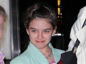 Suri Cruise (Twitter)