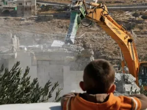 Israel is expected to demolish more Palestinian homes  (Twitter)