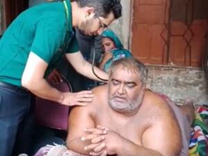 The "heaviest" man of Pakistan weighs over 330 kg (Twitter)