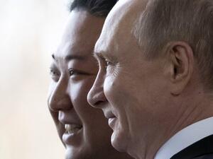 Vladimir Putin  with Kim Jong Un (Twitter)