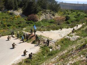 بعد وقت قصير عاد الوضع إلى طبيعته".