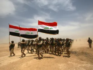 الصواريخ سقطت في ساحة فارغة داخل قاعدة عراقية