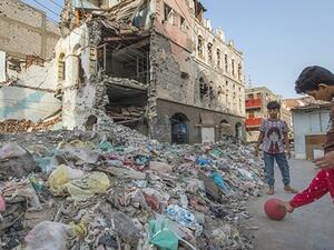 “المبادرة السعودية تتضمن إعادة إطلاق المحادثات السياسية لإنهاء أزمة اليمن”