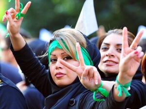 يحاذي إقليم "أذربيجان غربي" إقليم "كردستان العراق" وتركيا