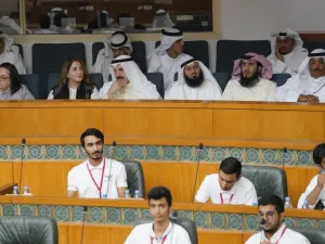  التهم الموجهة إلى النواب هي "مخالفتهم الاشتراطات الصحية 