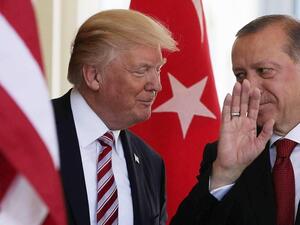  أردوغان وترامب اتفقا في اتصال هاتفي، على رفض هجمات القوات السورية في إدلب.