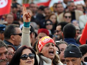 الأحزاب العشرة التي أعلن الفخفاخ أنها ستشكل الحزام السياسي لحكومته، ستكون ممثلة في الحكومة