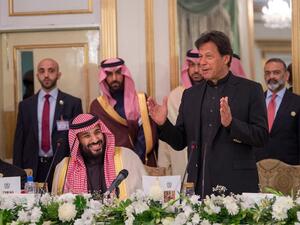 السعودية وحلفائها ، يشعرون بالقلق إزاء وجود أمير قطر والرئيس التركي والرئيس الإيراني في القمة