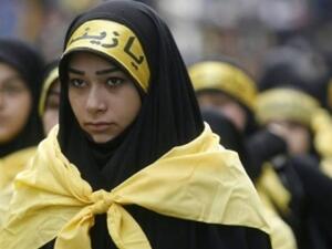 افتتحت تلك الميليشيا مكاتب عدة؛ لتجنيد الشباب في السفارة، مقابل توزيع مبالغ مالية كبيرة