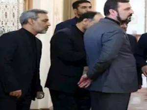 وزير الخارجية هو المسؤول عن شرح سياسة بلاده للعالم بأفضل طريقة 