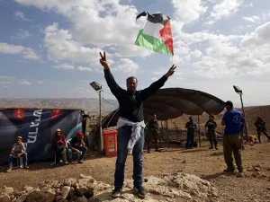 رسائل اردنية مصرية الى الفلسطينيين