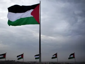 تفشي فيروس كورونا وتأثيره الاجتماعي والاقتصادي ووقف التنسيق مع إسرائيل لمدة 6 أشهر