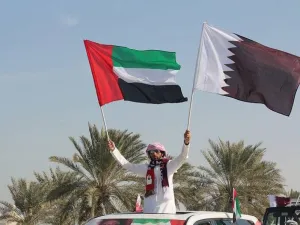 قال لافروف إن بلاده تأمل أن تحل مشاكل دول الخليج في القمة الخليجية المرتقبة