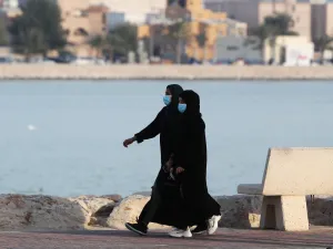 الإمارات تسجل إصابات بفيروس كورونا المتحور