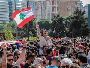 دورية من مخابرات الجيش اللبناني هوجمت بالنيران وقنبلة يدوية