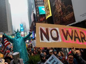 مظاهرة في ساحة تايمز سكوير بنيويورك