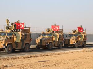 وزير الدفاع التركي: لن نخلي نقاط المراقبة في إدلب