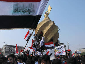 العراق: مقتل متظاهر وإصابة 4 برصاص مجهولين في الناصرية