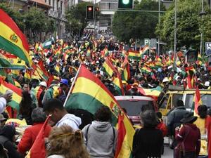 المكسيك تعرض اللجوء على رئيس بوليفيا بعد تنحيه