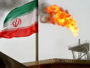 إيران