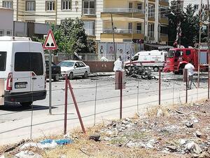 3 قتلى سوريين بانفجار سيارة مفخخة جنوب تركيا