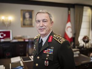 وزير الدفاع التركي خلوصي أكار