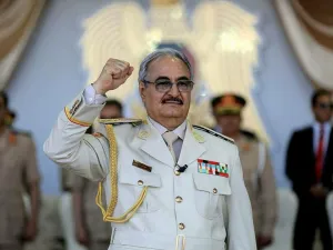خليفة حفتر