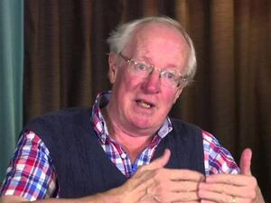 الصحافي البريطاني الكبير روبرت فيسك