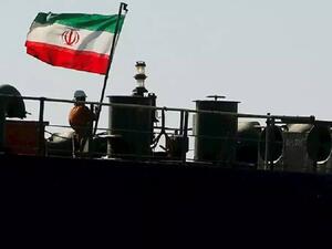 سفينة إيرانية تصل إلى المياه الفنزويلية حاملة مواد غذائية