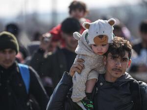 الحدود اليونانيه