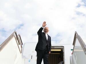 ظريف ينشر خرائط توضح موقع الطائرة الأمريكية المسيرة في الجو 