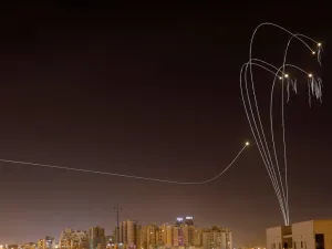 مقتل إسرائيلي في قصف للمقاومه من قطاع غزة