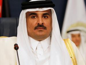 أمير قطر يهاتف الرئيس العراقي بعد يوم من الهجوم الأمريكي