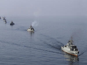 اليابان تعتزم إرسال قوة بحرية لحراسة سفنها بالشرق الأوسط