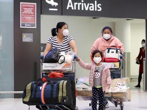 اليابان تفرض الحجر الصحي لمدة 14 يوما على القادمين من أمريكا