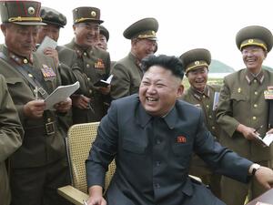 مسؤولو كوريا الجنوبية يدعون لتوخي الحذر وسط تقارير عن مرض زعيم كوريا الشمالية