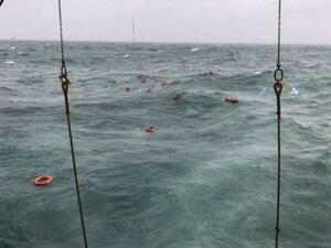 اصطدام سفينة بمنصة نفط قبالة ماليزيا